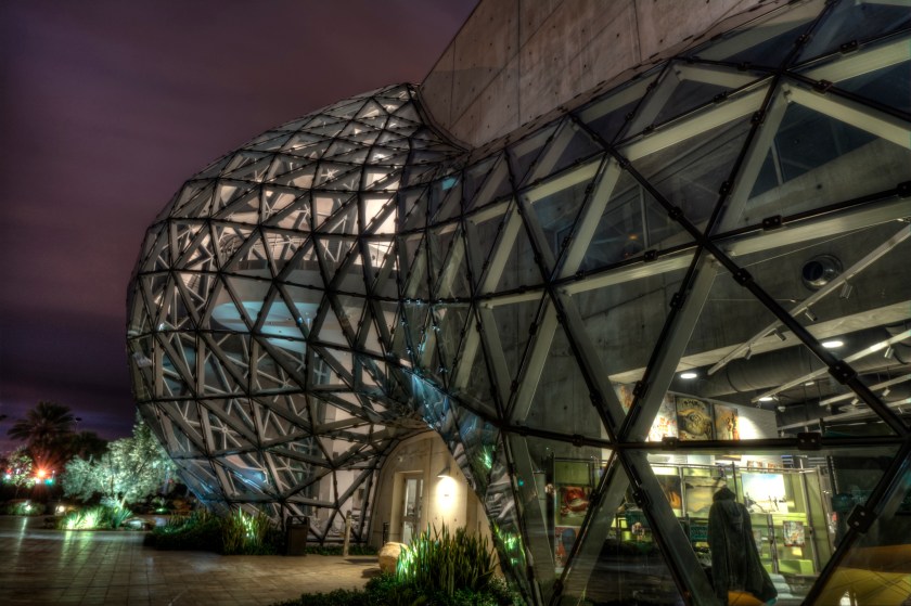 Architecture in HDR 2013, Night at the Dali